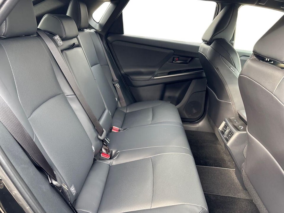 Toyota bZ4X 73 Executive 5d