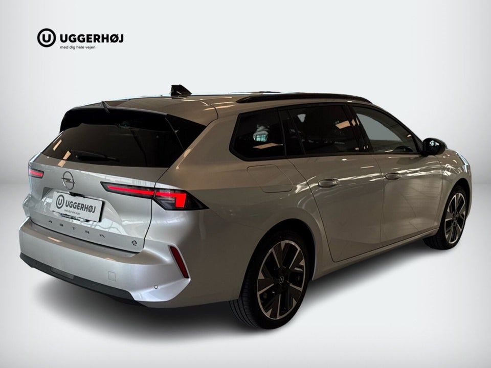 Opel Astra-e 54 Elegance Sports Tourer 5d