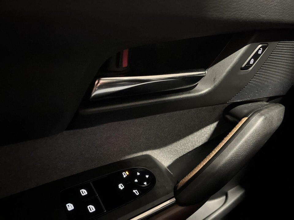 Mazda MX-30 e-SkyActiv First Edition 5d