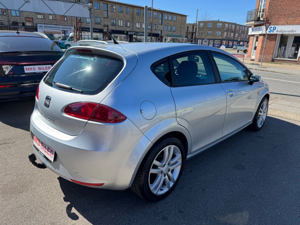 Seat Leon 1,8 TSi Stylance 5d