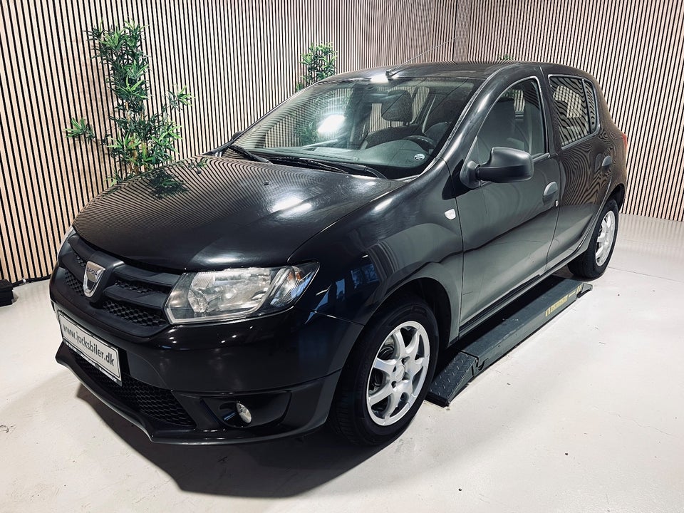 Dacia Sandero 1,2 16V Ambiance 5d
