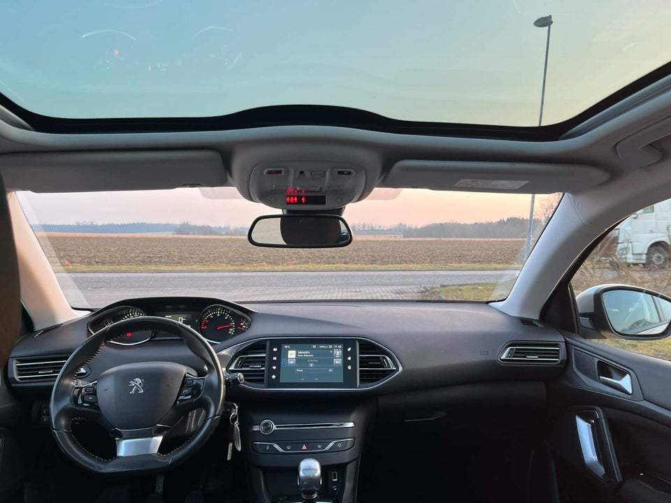 Peugeot 308 1,6 e-HDi 115 Businessline SW 5d