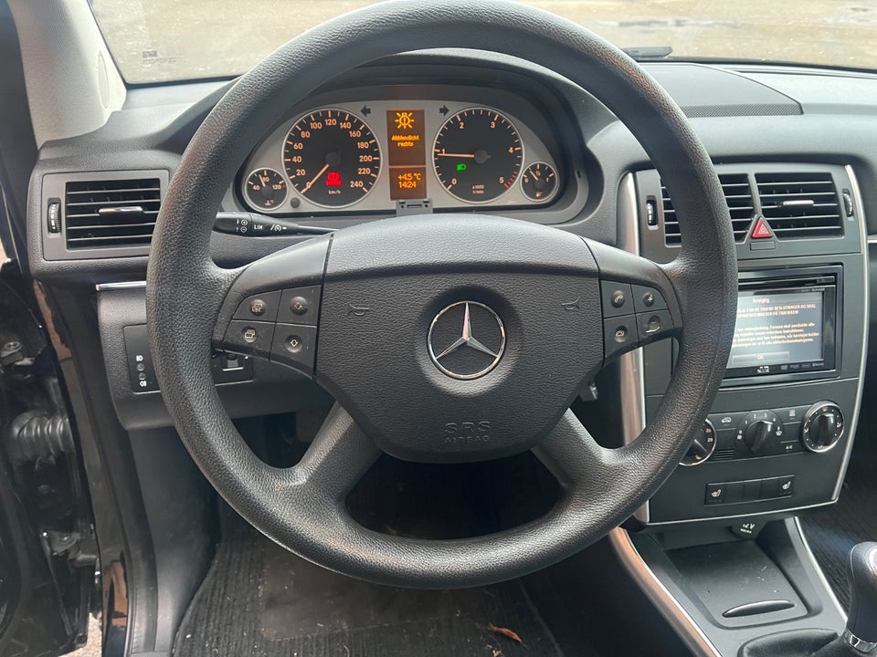 Mercedes B180 2,0 CDi 5d