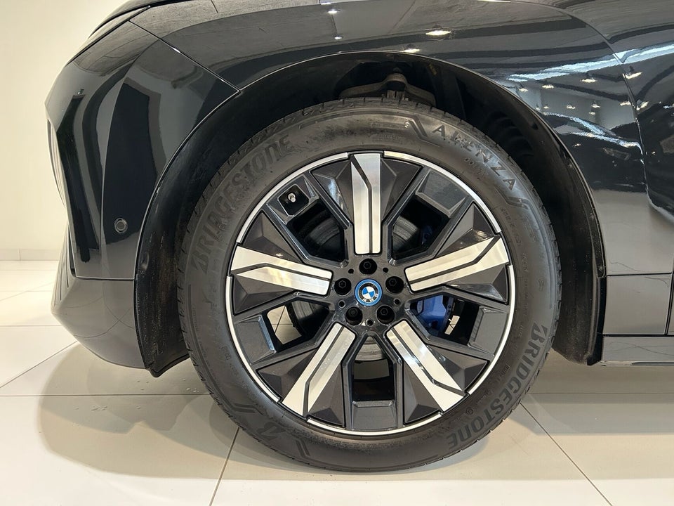 BMW iX xDrive50 Supercharged 5d