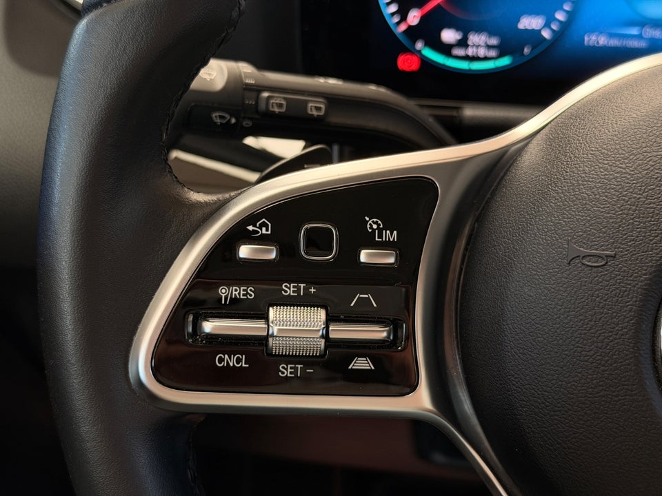 Mercedes EQA250 5d