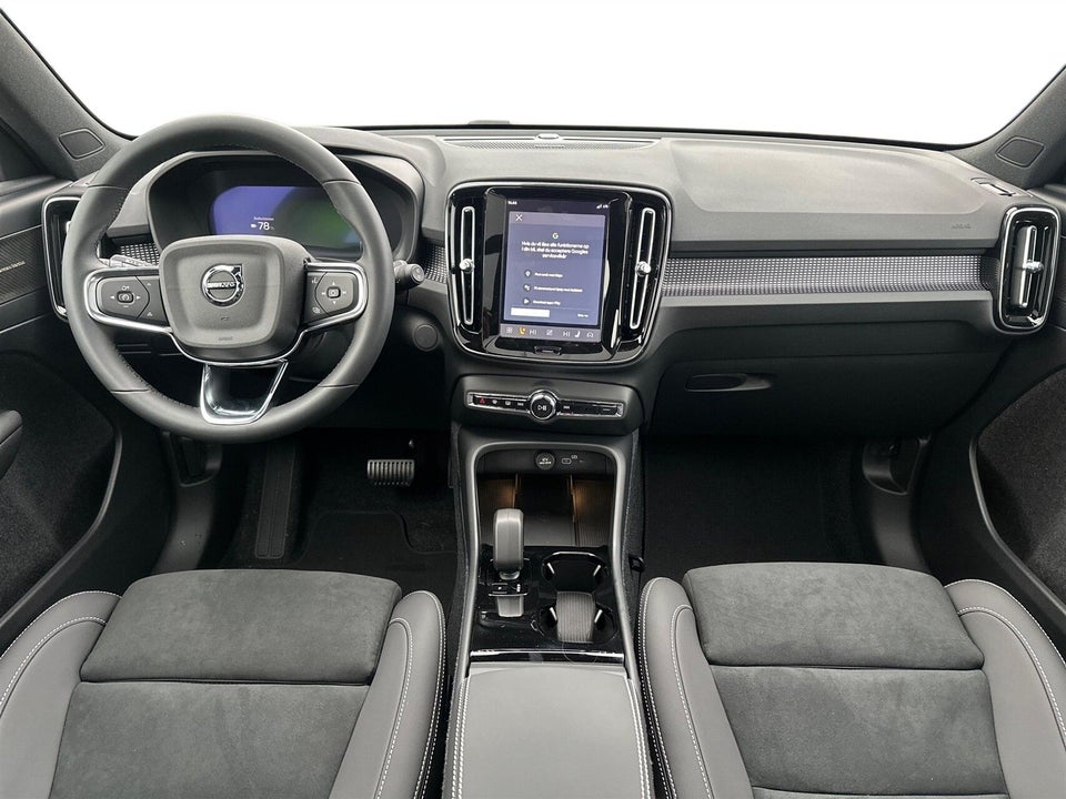 Volvo EX40 Extended Range Black Edition Excess 5d