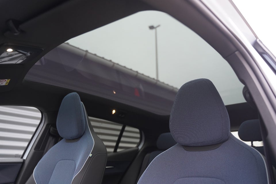 Volvo EX30 Twin Performance Ultra 5d