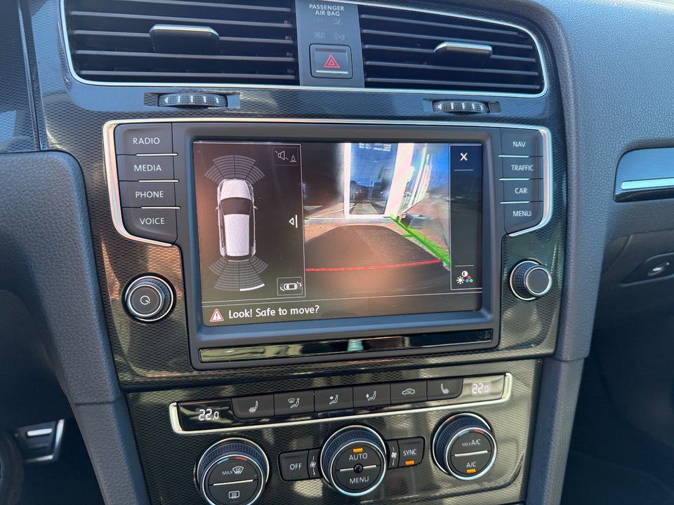 VW Golf VII 1,4 GTE Highline DSG 5d