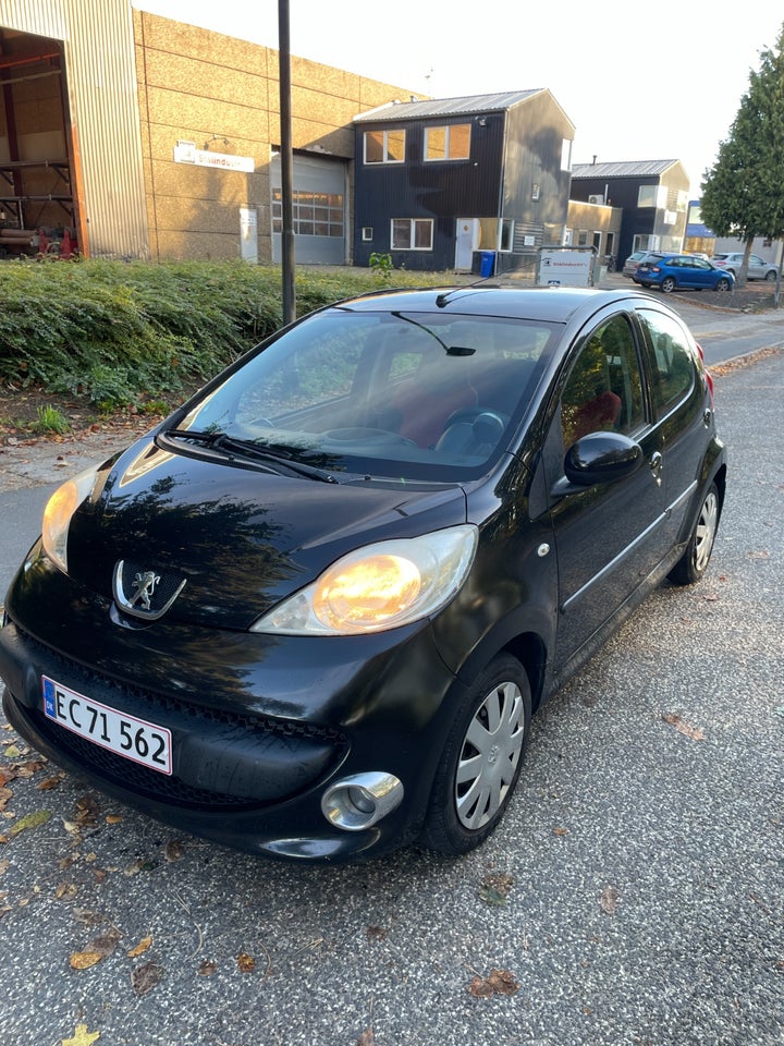 Peugeot 107 1,0 Trendy 5d