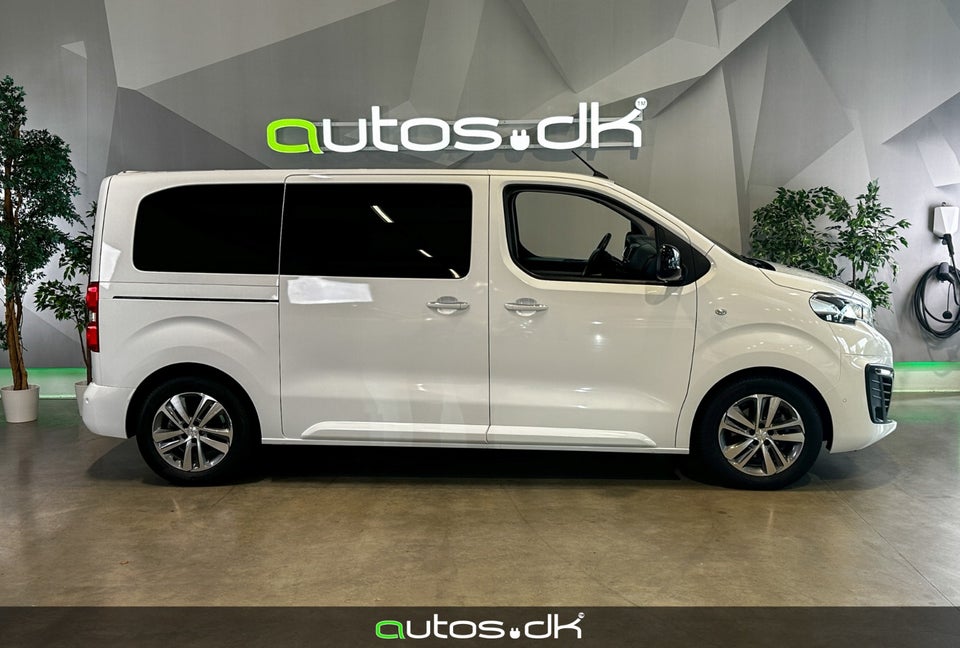 Peugeot e-Traveller 75 L2 VIP