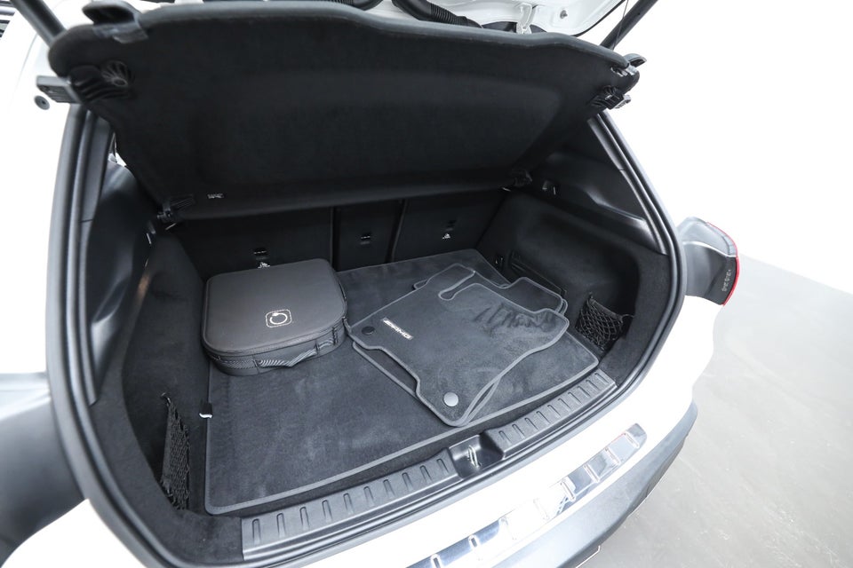 Mercedes EQA350 AMG Line 4Matic 5d