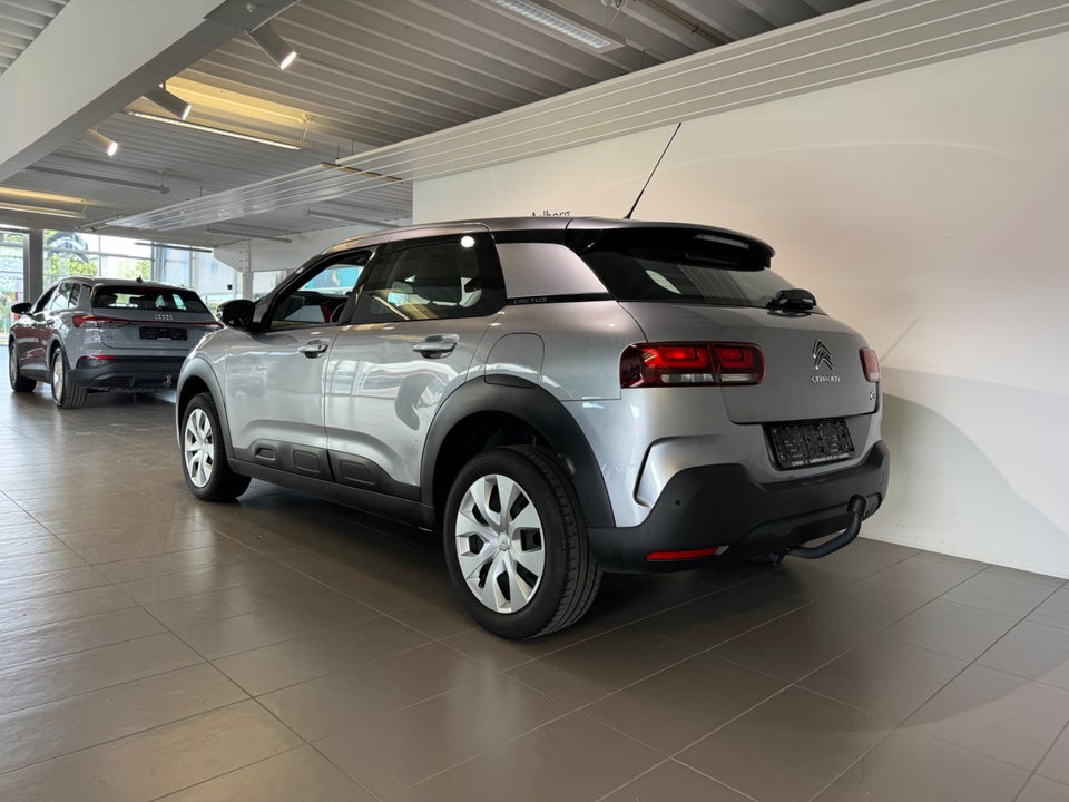 Citroën C4 Cactus 1,2 PureTech 110 Iconic 5d