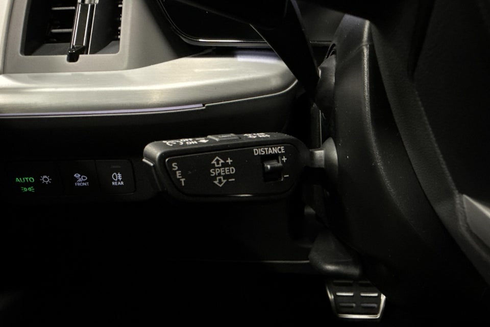 Audi Q4 e-tron performance 5d