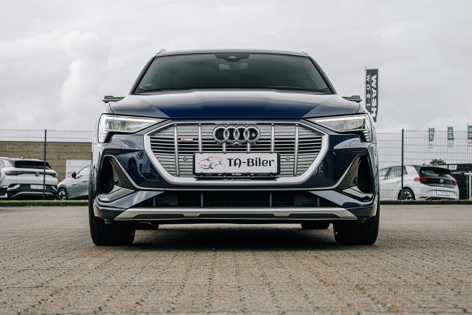 Audi e-tron 50 S-line quattro 5d