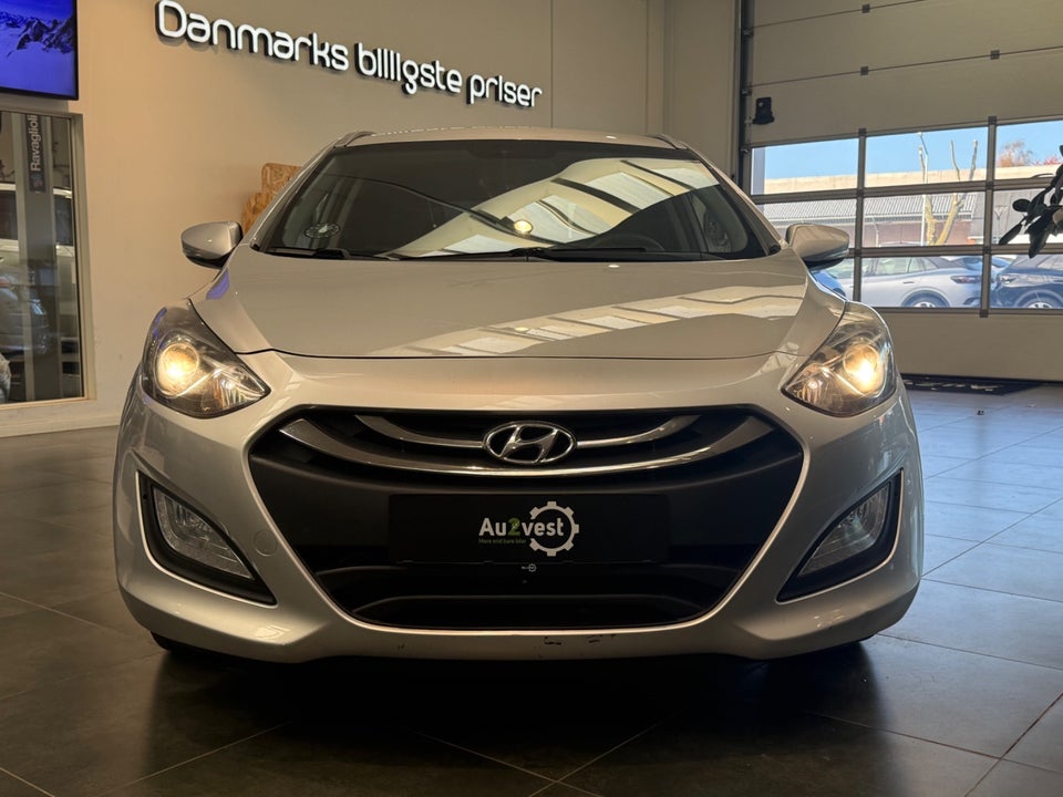 Hyundai i30 1,6 GDi Comfort Eco 5d