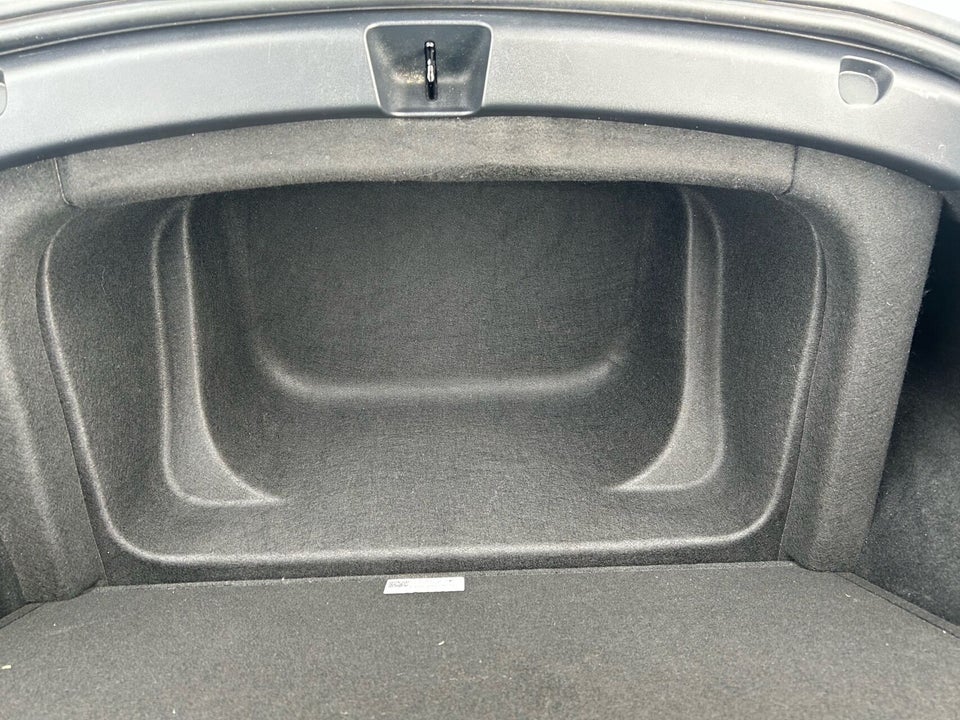 Tesla Model Y Long Range AWD 5d