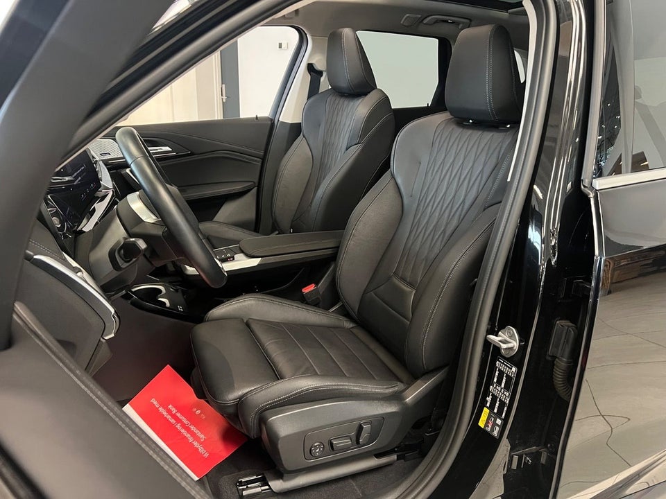 BMW iX1 xDrive30 X-Line 5d