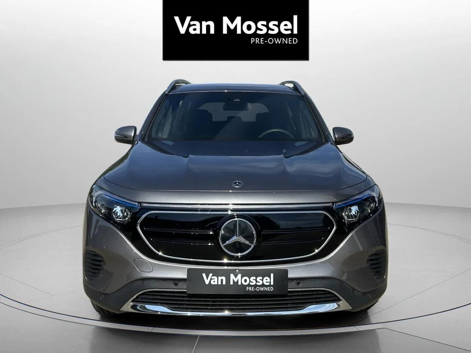 Mercedes EQB250 Progressive 5d