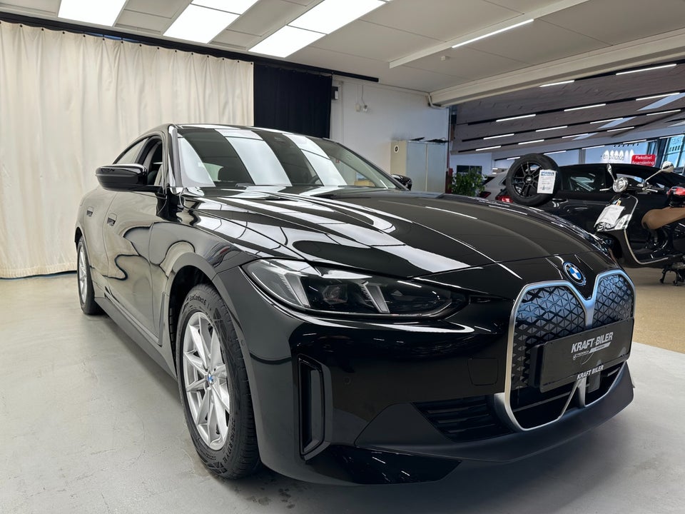 BMW i4 eDrive35 5d