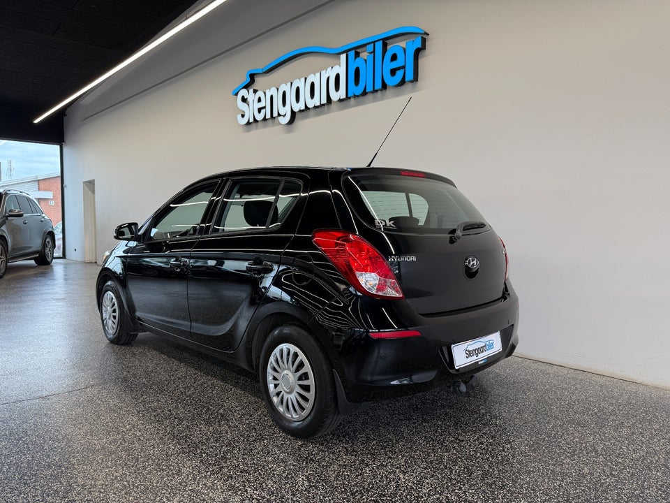 Hyundai i20 1,25 Comfort 5d