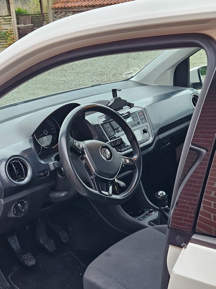 VW Up! 1,0 MPi 60 Move Up! BMT 5d