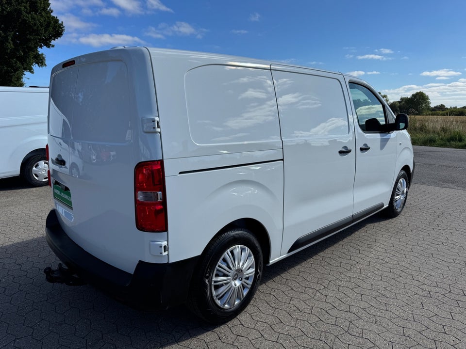 Peugeot e-Expert 75 L2 Plus Van