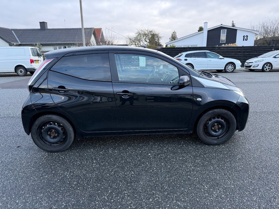 Toyota Aygo 1,0 VVT-i x-cellence 5d