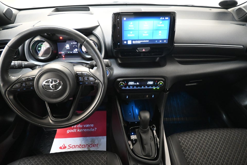 Toyota Yaris 1,5 Hybrid Style e-CVT 5d