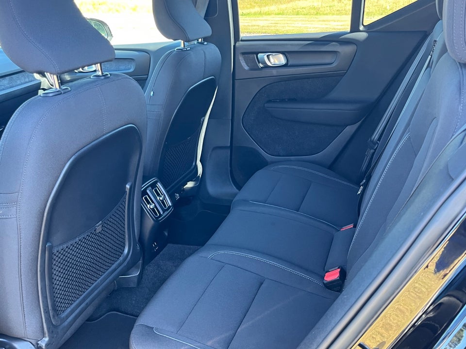 Volvo XC40 ReCharge Core 5d