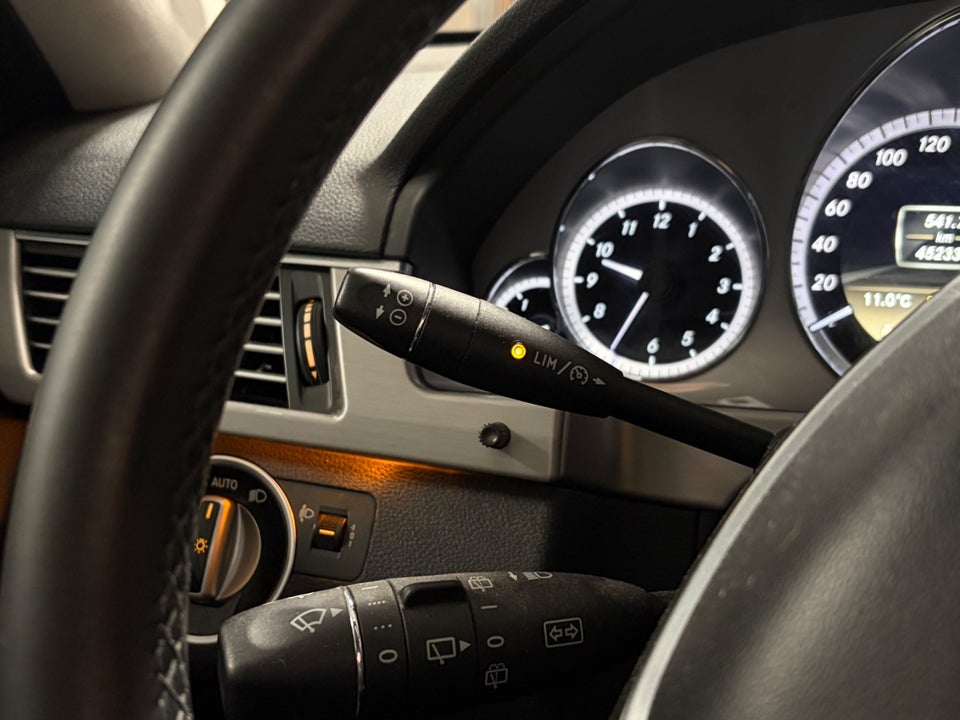 Mercedes E220 2,2 CDi Avantgarde stc. aut. BE 5d