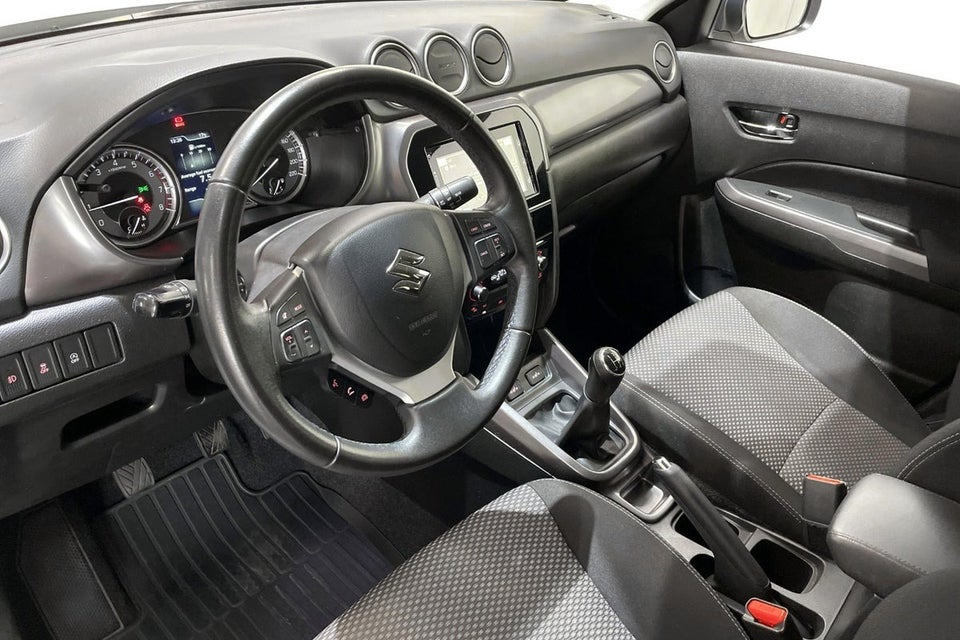 Suzuki Vitara 1,0 Boosterjet Active 5d