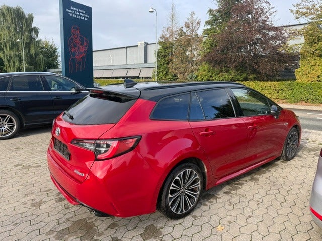 Toyota Corolla 2,0 Hybrid H3 Touring Sports MDS 5d