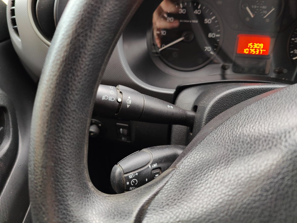 Peugeot Partner 1,6 BlueHDi 100 L2 Flex Van 5d