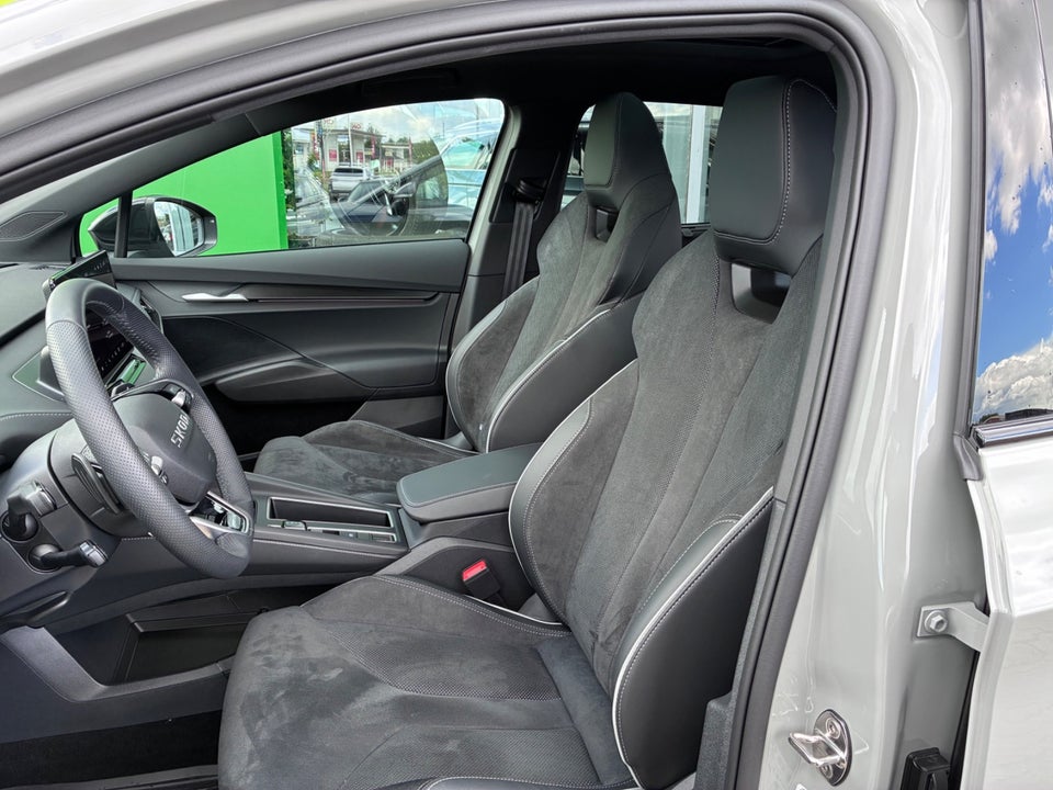 Skoda Enyaq 85x iV Sportline Maxx 5d
