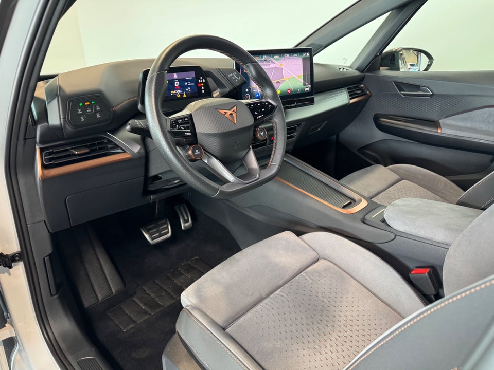 Cupra Born 58 e-Boost Dinamica Pack High 5d