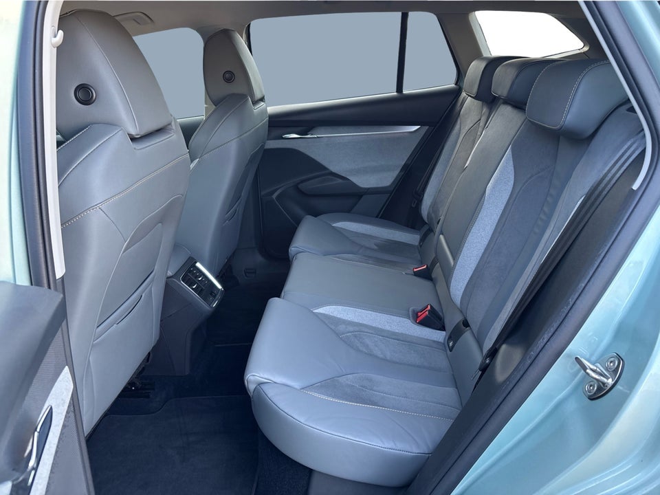 Skoda Enyaq 80 iV Lounge 5d