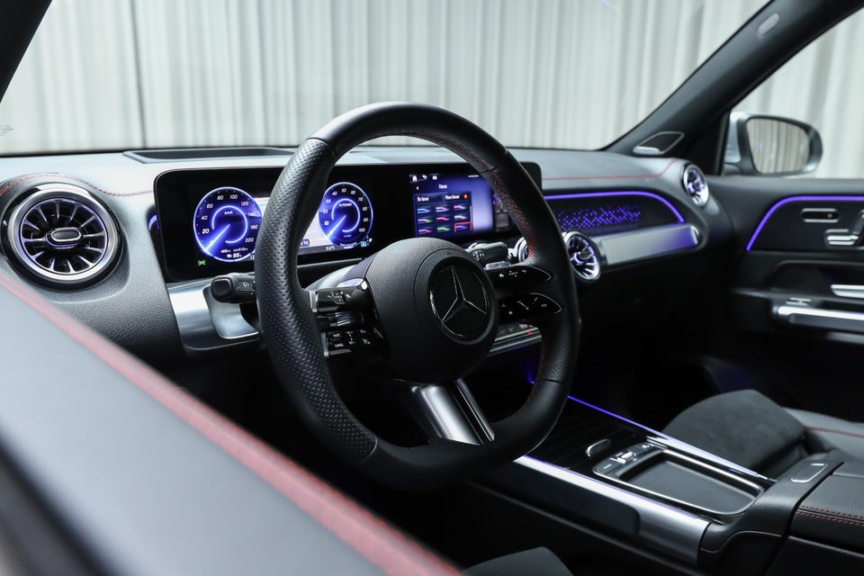 Mercedes EQB250+ AMG Premium 5d
