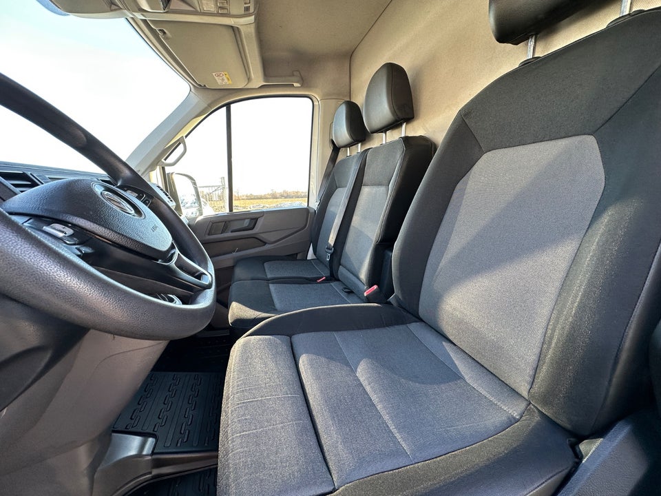 VW Crafter 35 2,0 TDi 177 Kassevogn L3H2 aut.