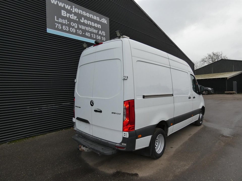 Mercedes Sprinter 516 2,2 CDi A2 Kassevogn RWD
