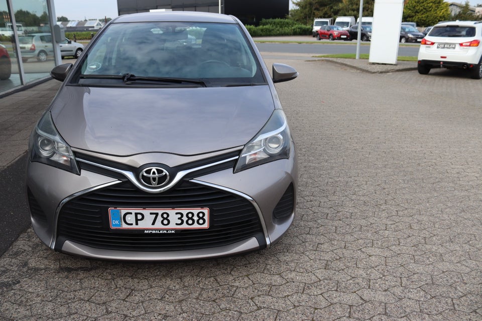 Toyota Yaris 1,4 D-4D T2 Style 5d