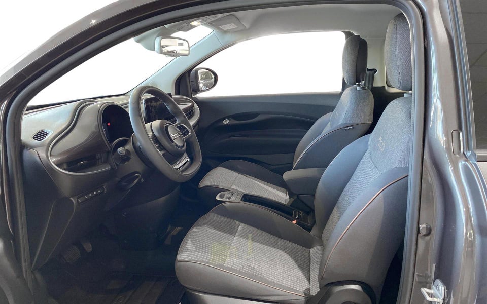 Fiat 500e 42 Icon 3d