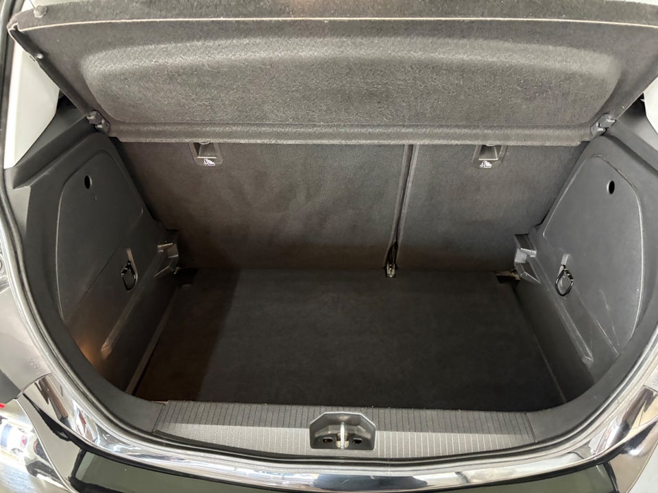 Opel Corsa 1,4 16V Enjoy+ 5d