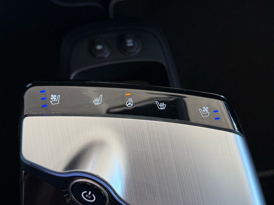 Kia EV6 77 Long Range Upgrade 5d