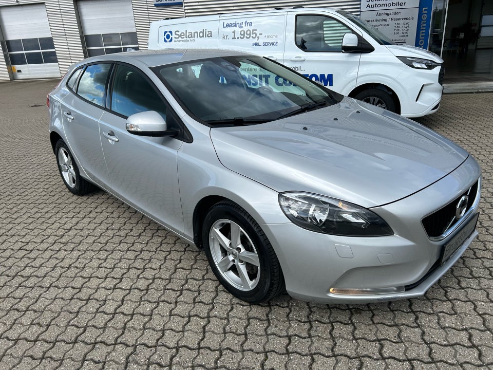 Volvo V40 2,0 D2 120 Kinetic Eco 5d