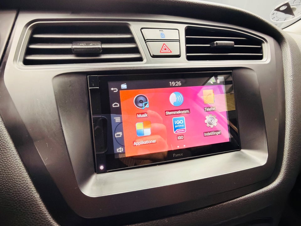 Hyundai i20 1,25 Trend 5d