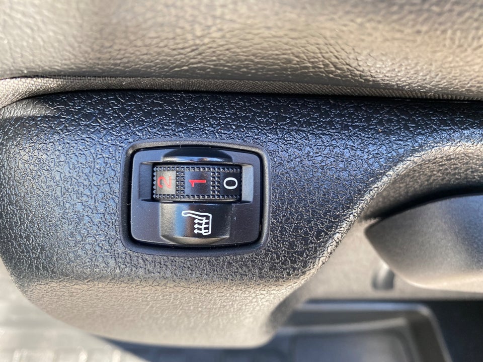 Peugeot Expert 2,0 BlueHDi 144 L2 Chassis 2d