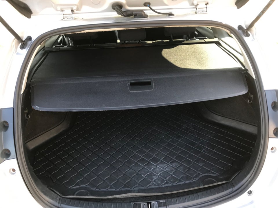 Toyota Auris 1,8 Hybrid H2 Comfort Touring Sports CVT 5d