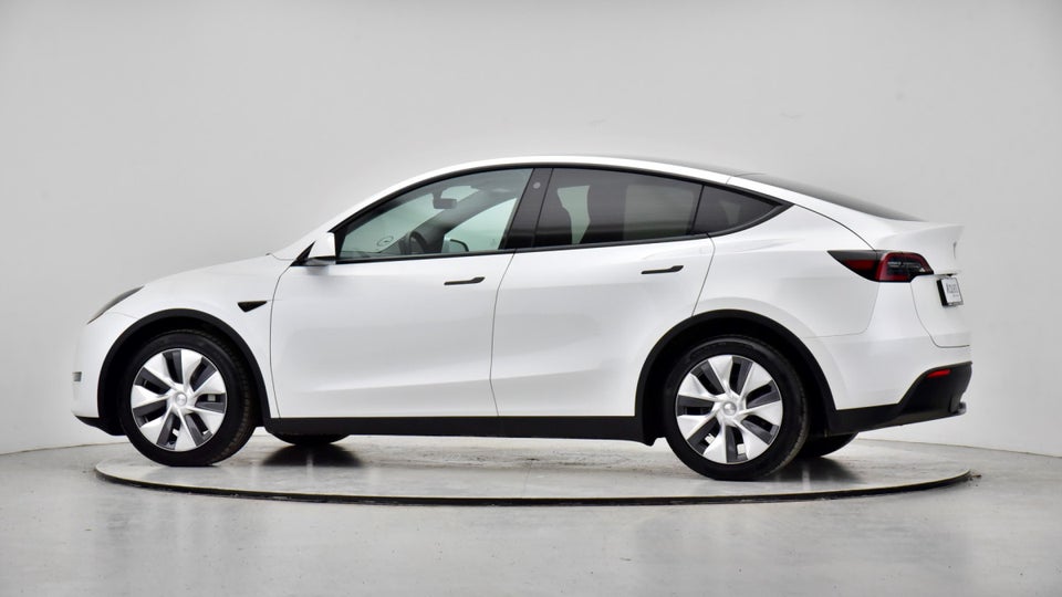 Tesla Model Y Long Range AWD 5d