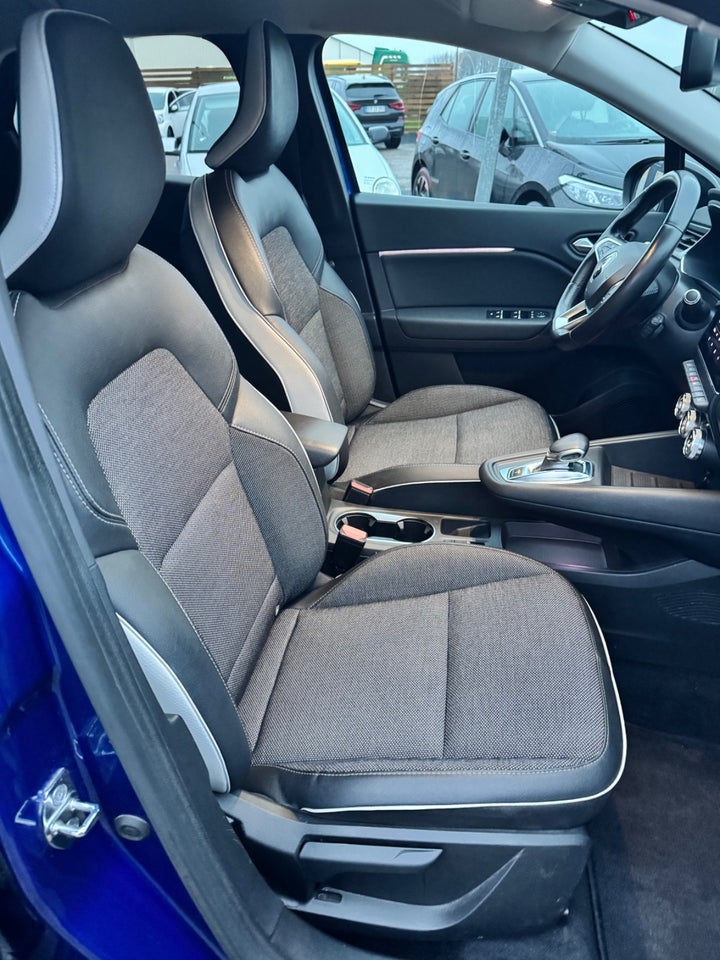 Renault Captur 1,6 E-Tech Intens 5d