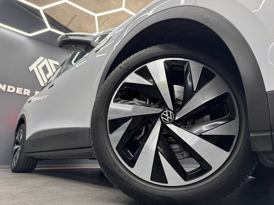 VW ID.4 77 Pro Performance Tech 5d